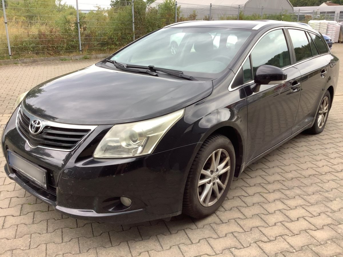Toyota Avensis 2010