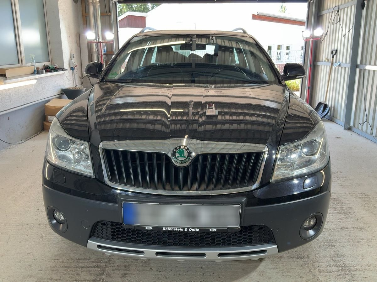 Skoda Octavia Scout 2012