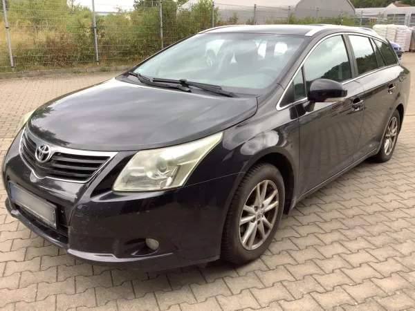 Toyota Avensis 2010